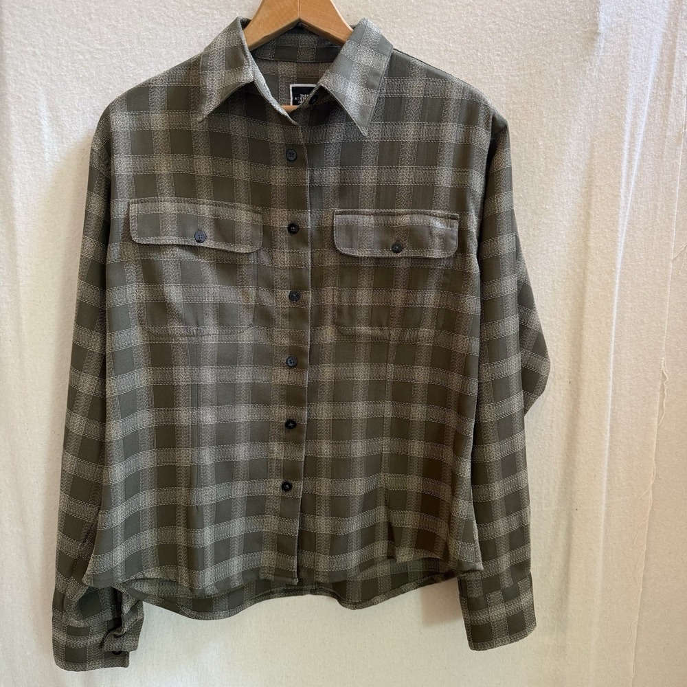 The North Face Womens Plaid Long Sleeve Button Down Shirt Size Large Green